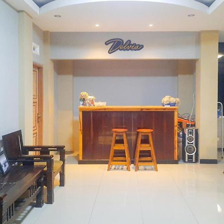Delvia Bromo Homestay Mitra Reddoorz Pasuruan Bagian luar foto