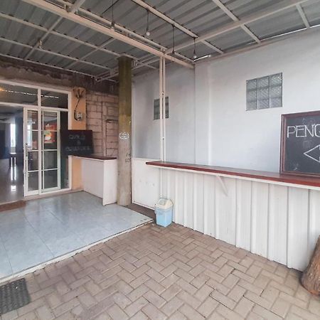 Delvia Bromo Homestay Mitra Reddoorz Pasuruan Bagian luar foto