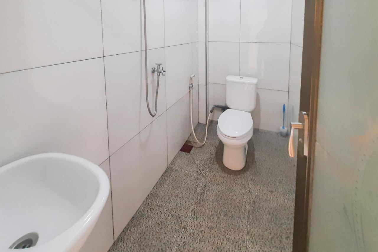Delvia Bromo Homestay Mitra Reddoorz Pasuruan Bagian luar foto